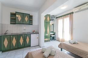 Stefanis House