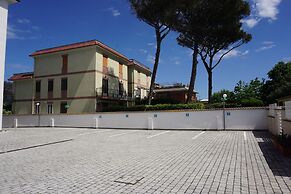 Surf and Windsurfer House Anzio