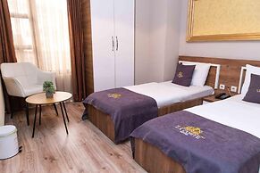 Hotel LaCorte