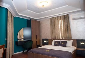 Hotel LaCorte