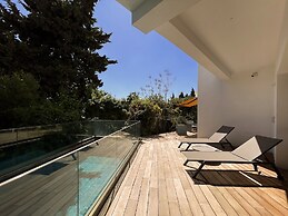 Carthage Villa 3BR Luxury Pool Garden