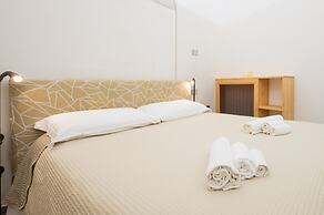 Equilibrio - City Center Apt by Wonderful Italy