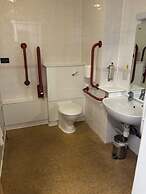 Monifieth Farm Hotel