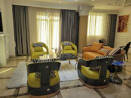 Fountain Palace Hotel & Suites