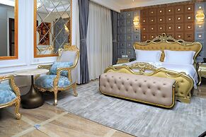 Fountain Palace Hotel & Suites