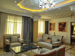 Fountain Palace Hotel & Suites
