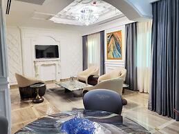 Fountain Palace Hotel & Suites