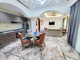 Fountain Palace Hotel & Suites