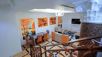 Fountain Palace Hotel & Suites