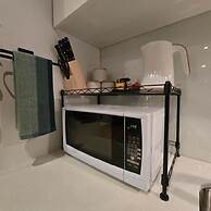 Charming 2-bedroom Apartment in Central Melbourne