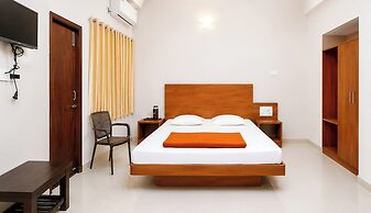 Hotel Narendra View Puri Near Temple