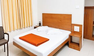 Hotel Narendra View Puri Near Temple