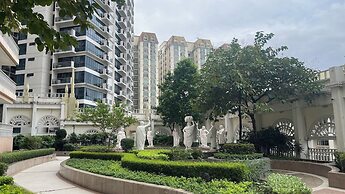 1BR Suite St. Mark Near Venice Mall BGC