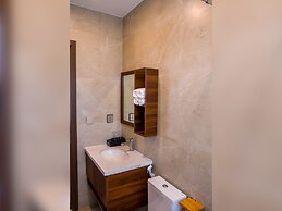 Phu Quy Luxury Hotel