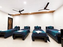 Hotel Aangan Paying Guest house Varanasi