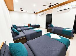 Hotel Aangan Paying Guest house Varanasi
