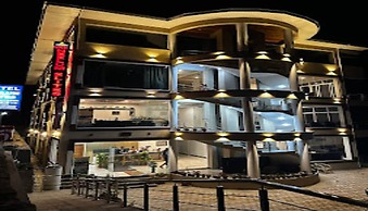Hotel Neelum Elites