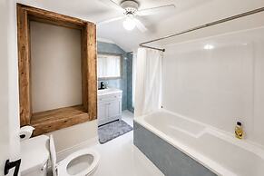 Carlton Family Suite