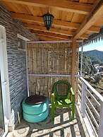Abhi's Cottage