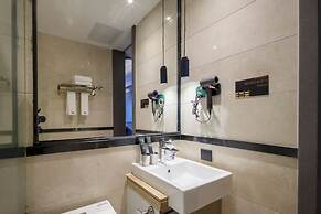 Banana Design Residence GZ Changgang