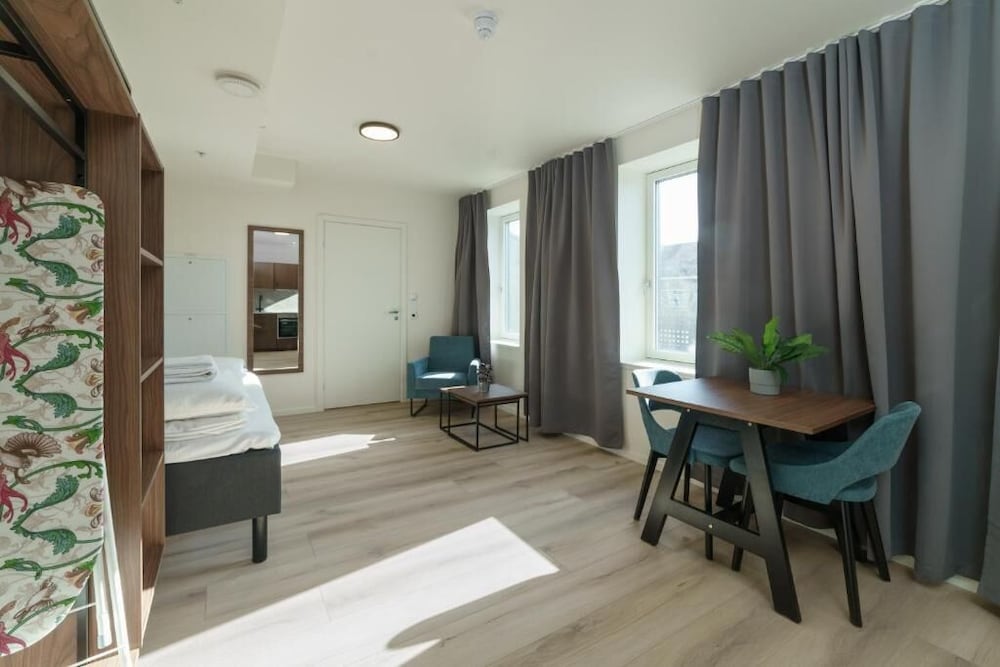 MAYA Apartments - Carl Berner