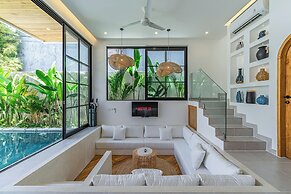 Tropical Mediterranean Villas in Canggu