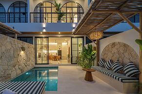 Tropical Mediterranean Villas in Canggu