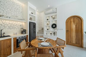 Tropical Mediterranean Villas in Canggu