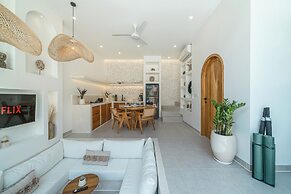 Tropical Mediterranean Villas in Canggu