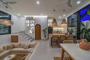 Tropical Mediterranean Villas in Canggu