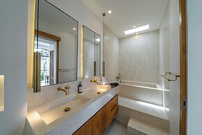 Tropical Mediterranean Villas in Canggu