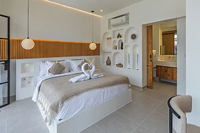 Tropical Mediterranean Villas in Canggu