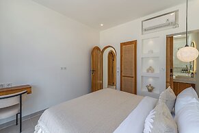 Tropical Mediterranean Villas in Canggu