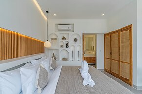 Tropical Mediterranean Villas in Canggu