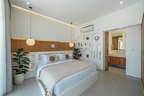 Tropical Mediterranean Villas in Canggu