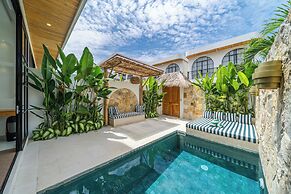 Tropical Mediterranean Villas in Canggu