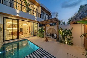 Tropical Mediterranean Villas in Canggu
