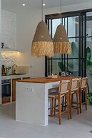 Tropical Mediterranean Villas in Canggu