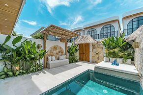 Tropical Mediterranean Villas in Canggu