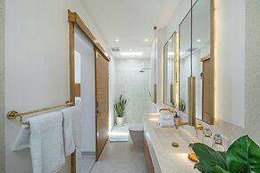 Tropical Mediterranean Villas in Canggu