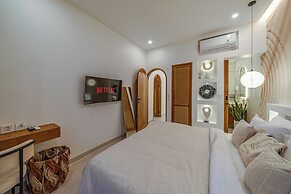 Tropical Mediterranean Villas in Canggu