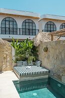 Tropical Mediterranean Villas in Canggu