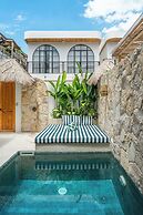 Tropical Mediterranean Villas in Canggu