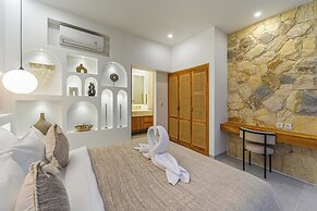 Tropical Mediterranean Villas in Canggu