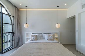 Tropical Mediterranean Villas in Canggu