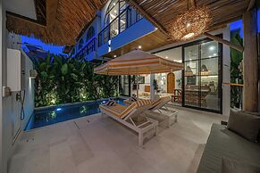 Tropical Mediterranean Villas in Canggu