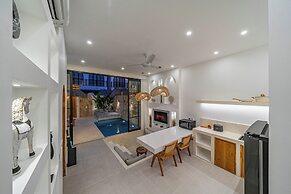 Tropical Mediterranean Villas in Canggu