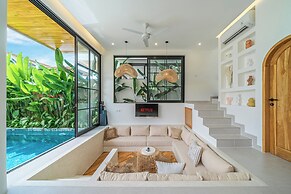 Tropical Mediterranean Villas in Canggu