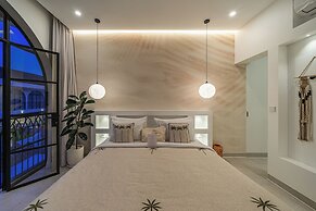 Tropical Mediterranean Villas in Canggu