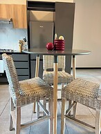 Amazing 2BR 2bath With River View in Waterfall